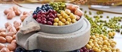 “药补不如食补”，中医养生讲究“天人相应”，这份《中医食补养生指南》教你吃对食物